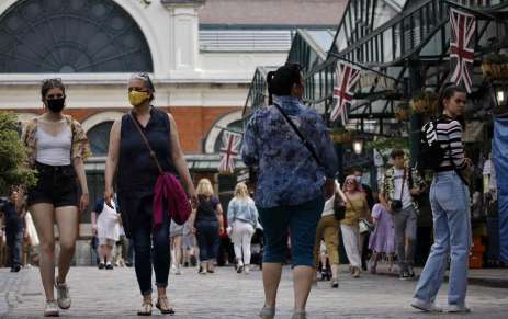Infektimet vijojne te rriten per shkak te Delta: Anglia heq gati te gjitha kufizimet